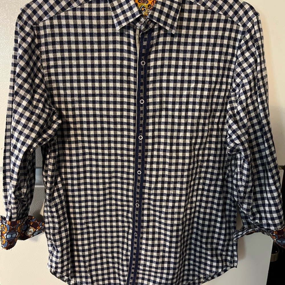 Robert Graham Blue and White Checkered Casual Button Down‎ Shirt - Picture 2 of 8